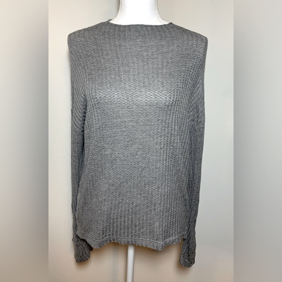 NWT Chaser Gray Waffle Knit High Neck Top With Snaps Women Size Small - Picture 1 of 6